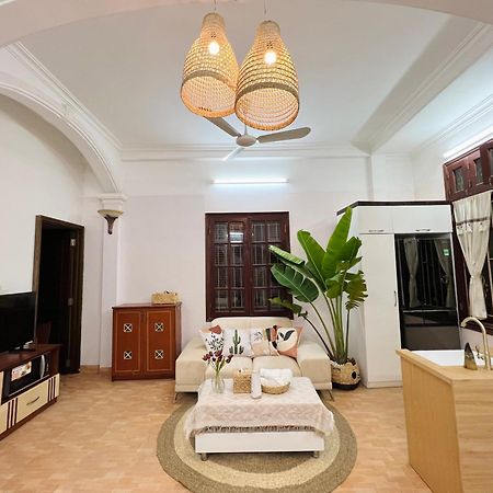 Lushstay Boho - Hanoi Train Station Buitenkant foto